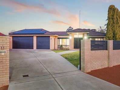 11 Daylesford Elbow, Jane Brook WA 6056