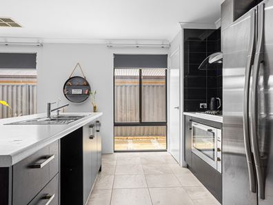 22 Yardley Road, Baldivis WA 6171