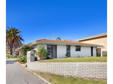 8/178 West Coast Highway, Scarborough WA 6019