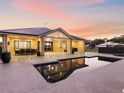 26 Rivose Crescent, Darling Downs WA 6122