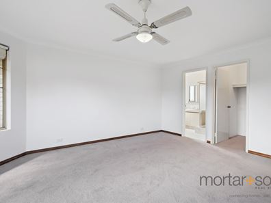 10 Ferndown Rtt, Meadow Springs WA 6210