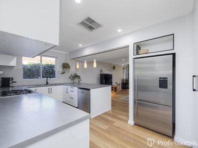 51 Cypress Road, Forrestfield WA 6058