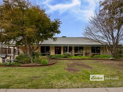 10 Buckland  Way, Australind WA 6233
