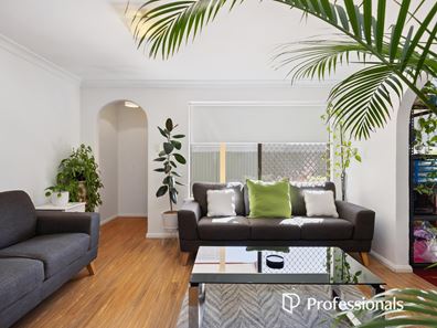 2/42 Alston Avenue, Como WA 6152