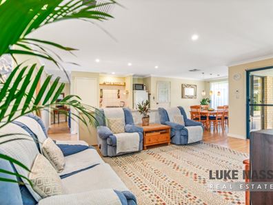 1 Lugo Way, Seville Grove WA 6112