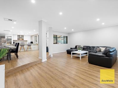 13 Imperial Court, Thornlie WA 6108