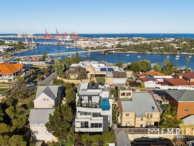 7 Reynolds Street, East Fremantle WA 6158