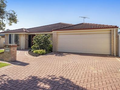 61 Montoro Drive, Port Kennedy WA 6172