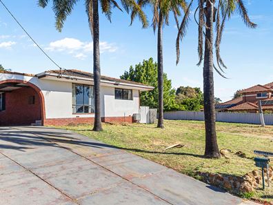 10 Dennis Street, Stirling WA 6021