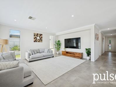 25A Corbel Street, Shelley WA 6148