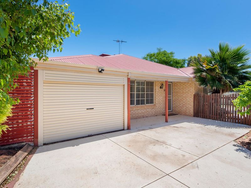 35B Hawkins Street, West Lamington