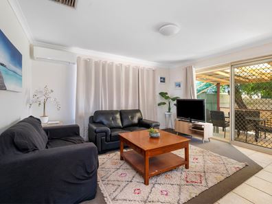 35B Hawkins Street, West Lamington WA 6430