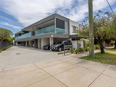5/7 Muriel Avenue, Innaloo WA 6018