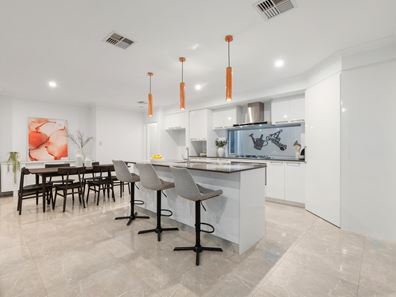 38 Lullworth Terrace, North Coogee WA 6163