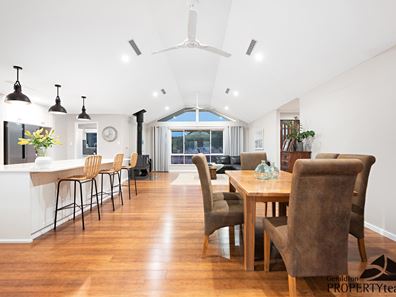 3 Parmelia Boulevard, White Peak WA 6532