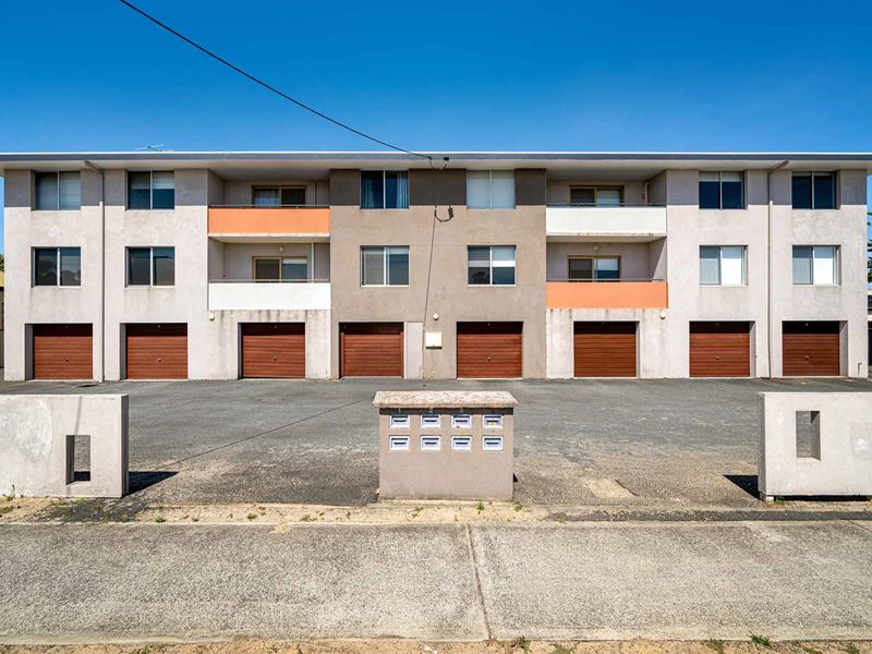 7/11B Wittenoom  Street, Bunbury WA 6230