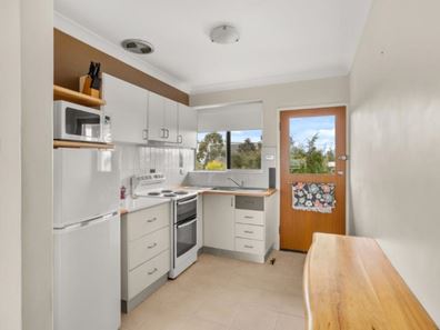 7/11B Wittenoom  Street, Bunbury WA 6230