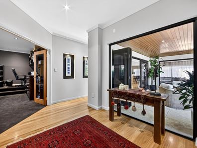 21 Torquay Pass, Mindarie WA 6030