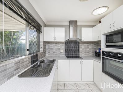 1 Oakajee Court, Gosnells WA 6110