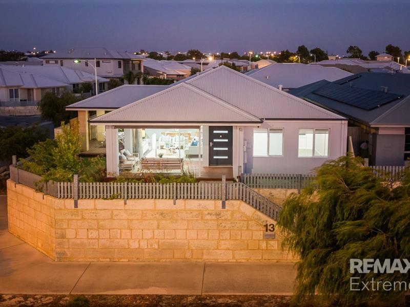 13 Sounding Avenue, Alkimos
