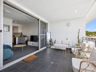 215/334 Cambridge Street, Wembley WA 6014