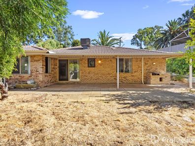6 Millen Street, Mount Nasura WA 6112