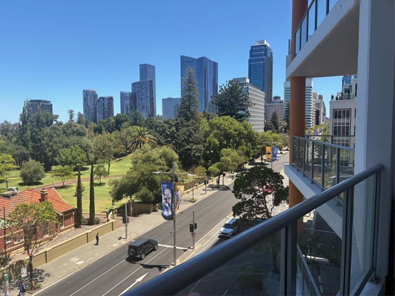 17/22 St Georges Terrace, Perth