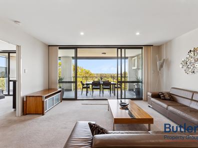 8/18 Tanunda Drive, Rivervale WA 6103