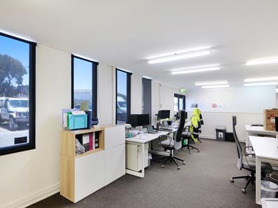 2/23 Mandurah Road, Kwinana Beach WA 6167
