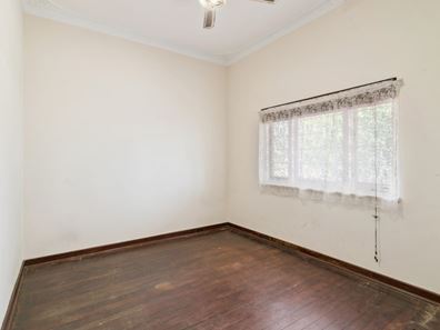 34 Streatham Street, Beckenham WA 6107