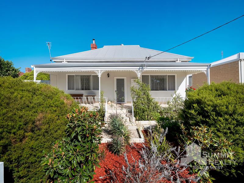 129 Atkinson North Street, Collie WA 6225