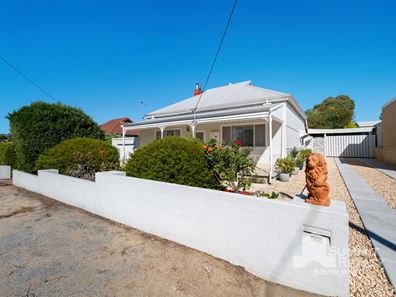 129 Atkinson North Street, Collie WA 6225