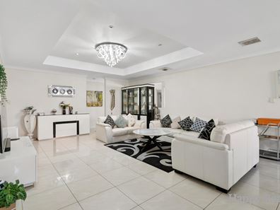 11 Stiletto Way, Canning Vale WA 6155