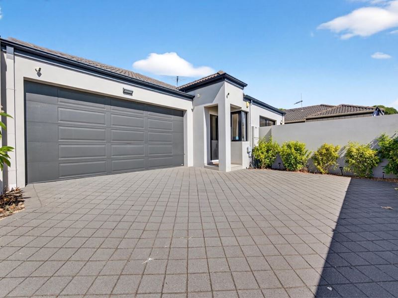 11C Chichester Way, Nollamara WA 6061