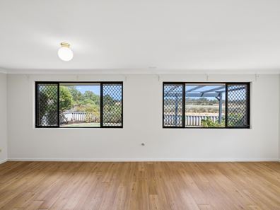 27/11 Elvire Street, Viveash WA 6056