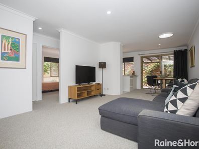4/58 Charles Street, Midland WA 6056