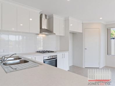 4 Lukin Way, Bassendean WA 6054