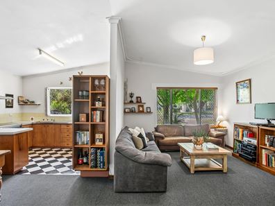 16 Clement Street, Swanbourne WA 6010