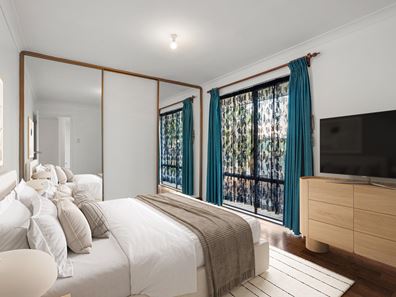 20 Knowle Way, Warnbro WA 6169