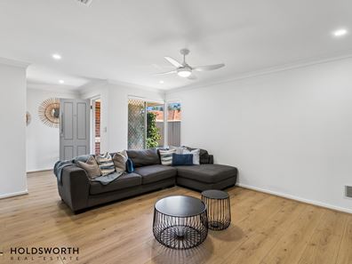 2/5 Walga Court, Yokine WA 6060