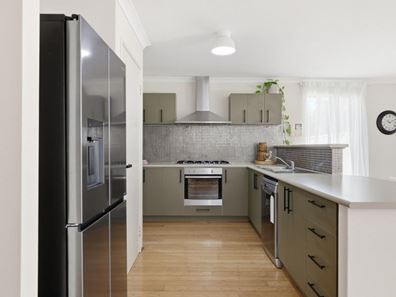 67A Gloucester Crescent, Shoalwater WA 6169