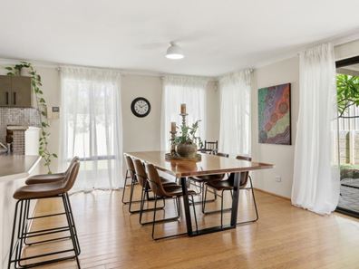 67A Gloucester Crescent, Shoalwater WA 6169