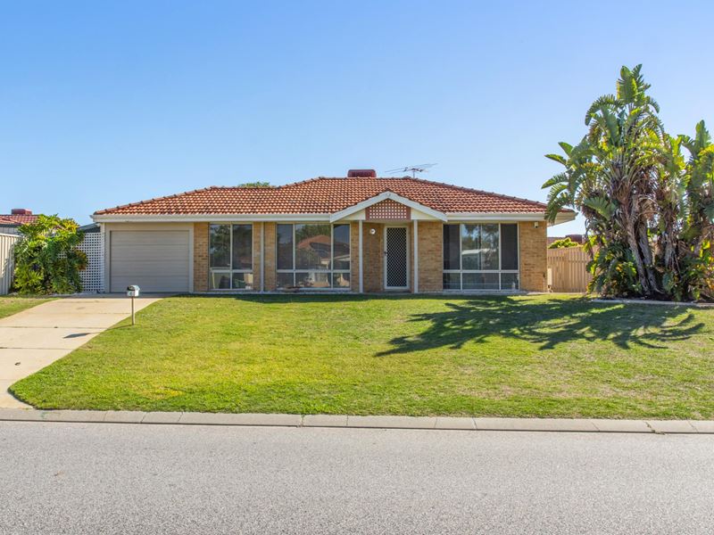 4 Dress Circle, Warnbro