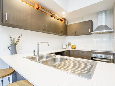 20/30 Heirisson Way, North Coogee WA 6163