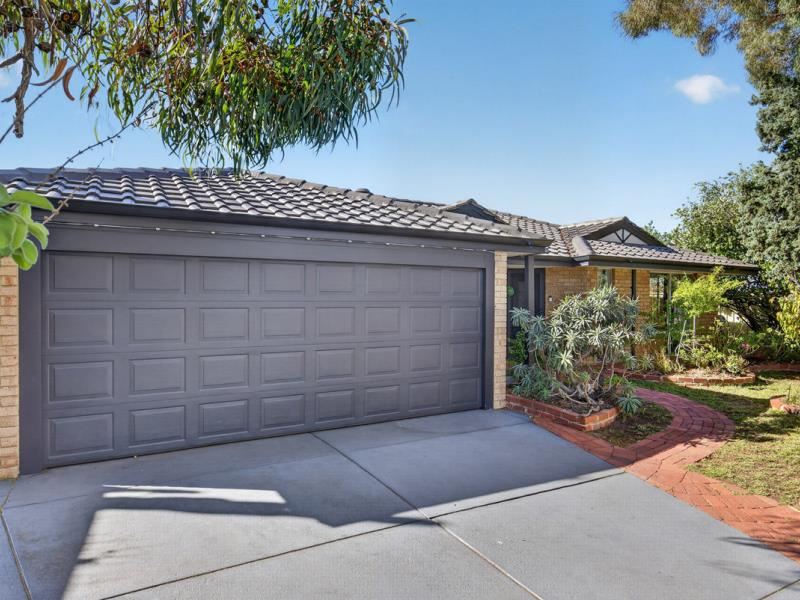 77 Azelia Street, Alexander Heights WA 6064