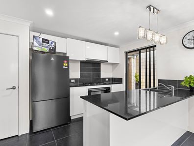 66 Tammar Circuit, Brabham WA 6055