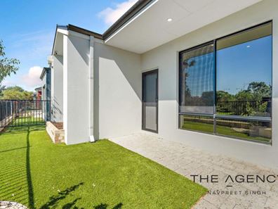 15 Orono Alley, Wellard WA 6170