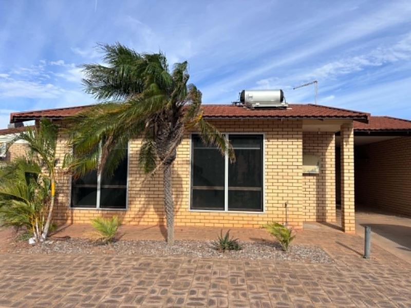 17/19 Marmion Street, Carnarvon