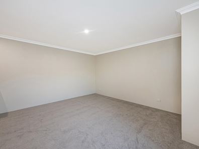 26 Laredo Bend, Port Kennedy WA 6172