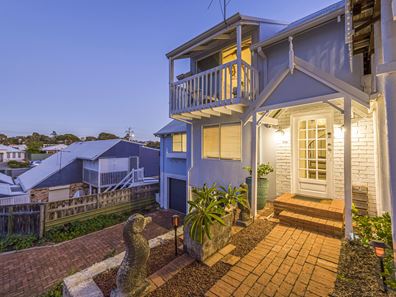 2/60 Janis Street, Halls Head WA 6210